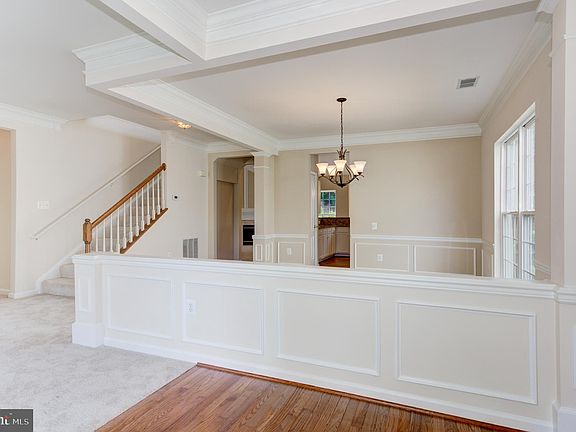 3rd image of 1841 Faversham Way