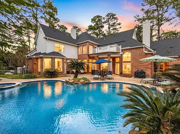 17511 Hawkin Ln, Tomball, TX 77377