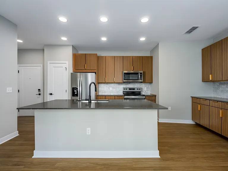 Ironwood Flats — Photo 9