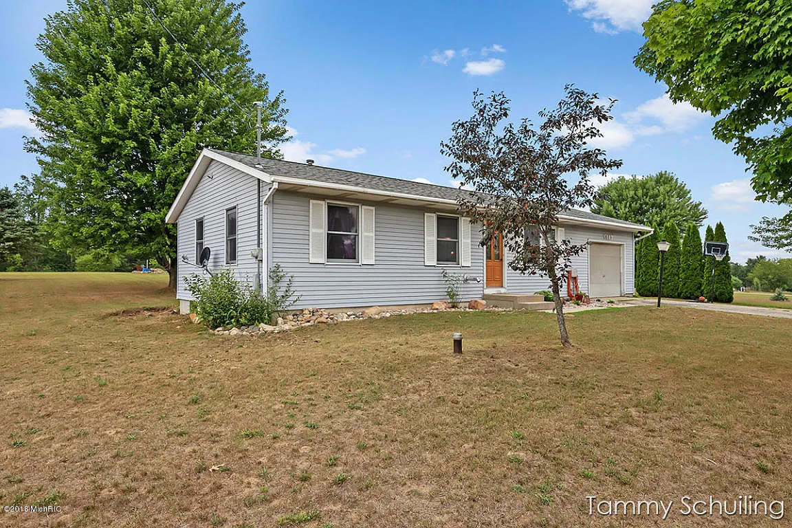 17083 Tyrone Ave photo 1