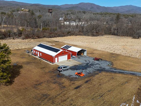 2nd image of 493 W Railroad Ave
