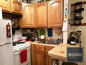 Rented by Bond New York