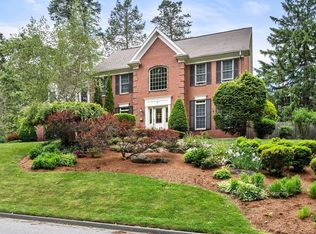 1 Spring Valley Rd, Worcester, MA 01609