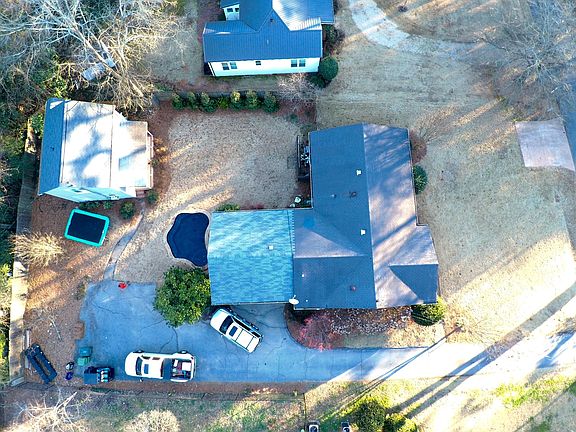 4th image of 162 Griffin Dr