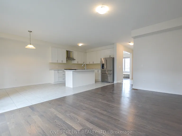 19838 Leslie St — Photo 10