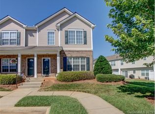 10477 Stokeshill Ct, Pineville, NC 28134