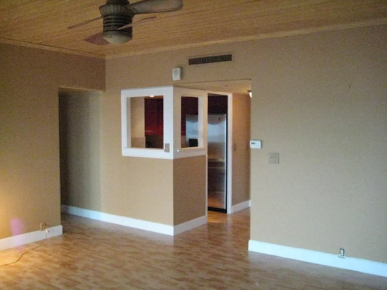 880 Mandalay Ave #S405 — Photo 10