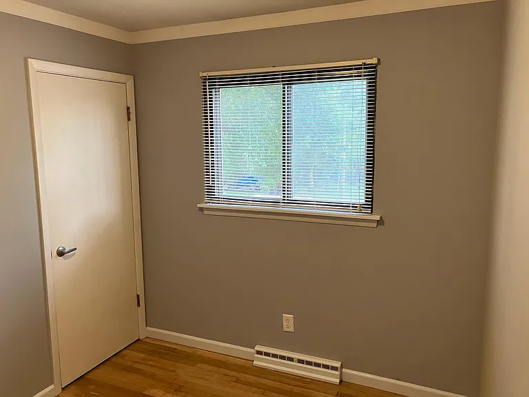 213 W Pitman St — Photo 47