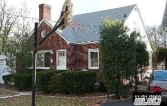 2nd image of 34 Linden Rd