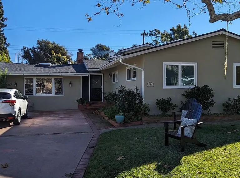 338 Apple Grove Ln — Photo 1