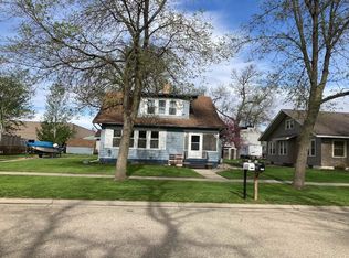 219 Astrachan Ave, Volga, SD 57071