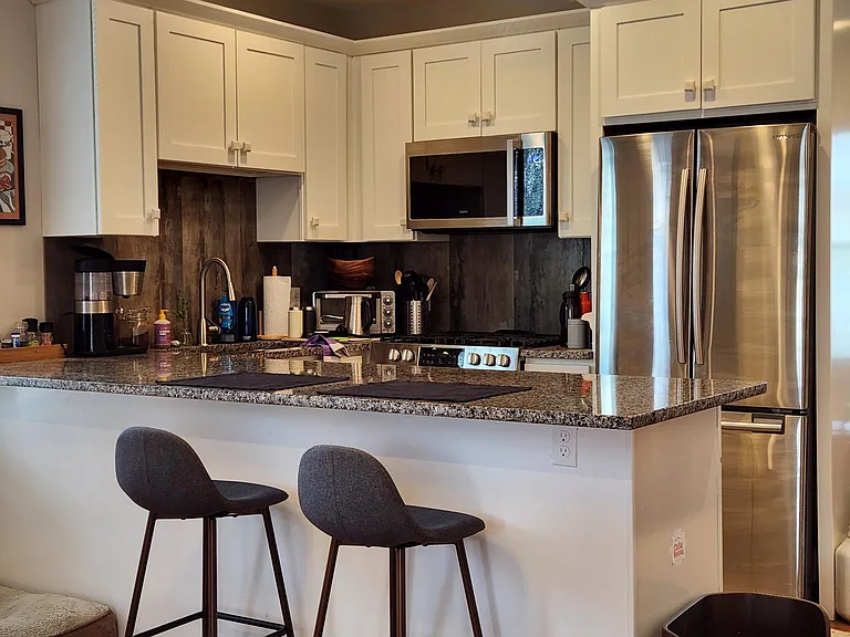 51 Willow St #2 — Photo 1