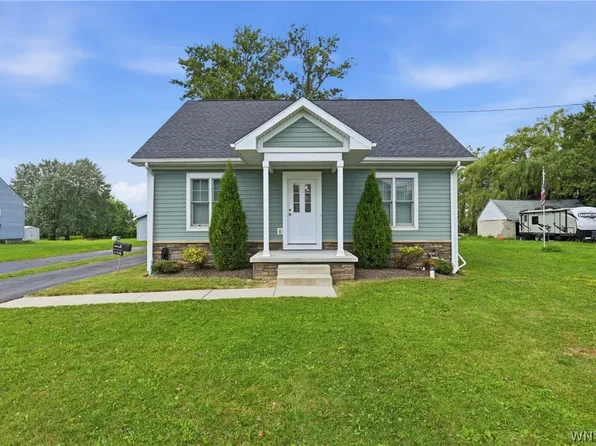 362 Beach Rd, Cheektowaga, NY 14225