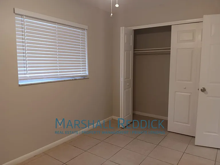 1312 SE 2nd Pl — Photo 8