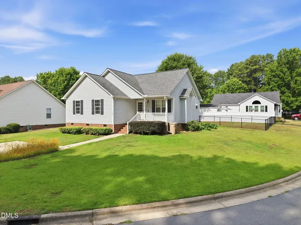 117 Dullis Cir, Garner, NC 27529