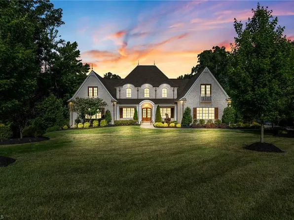 6323 Nesting Way, Oak Ridge, NC 27310