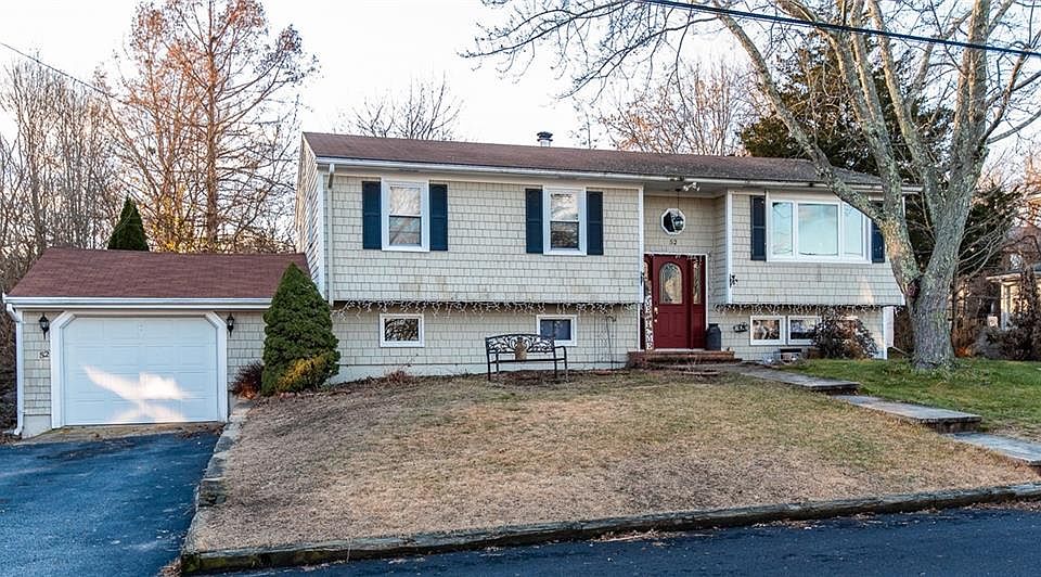 52 Andrews Ave, West Warwick, RI 02893 MLS 1351036 Zillow