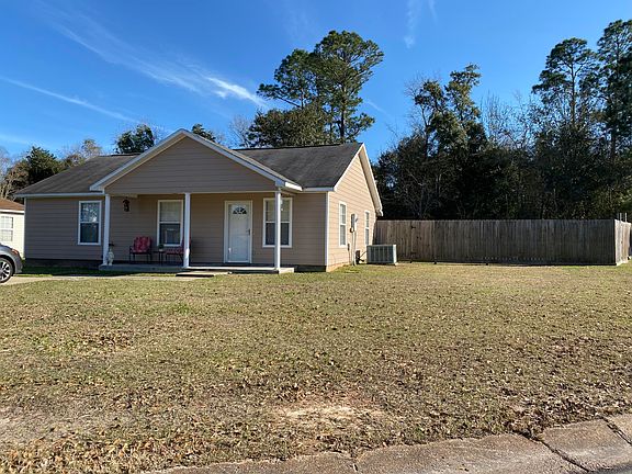 3rd image of 306 Lorraine Ave