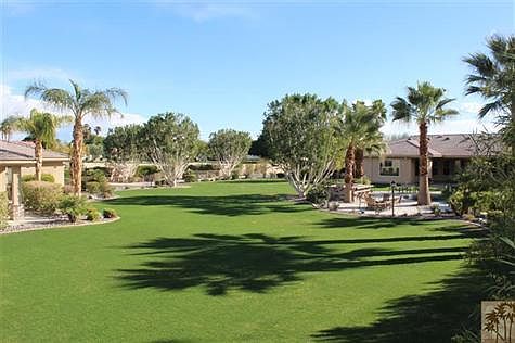Park like Back yard includes home, pool & guest house.