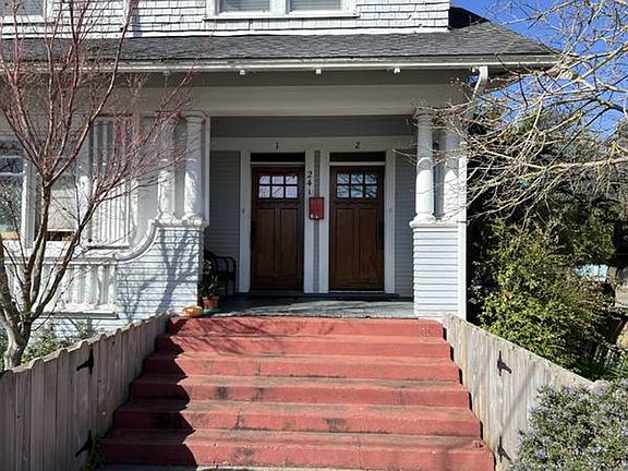 3rd image of 241 15th St