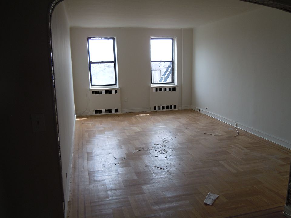 1st image of 530 Riverdale Ave APT 3B
