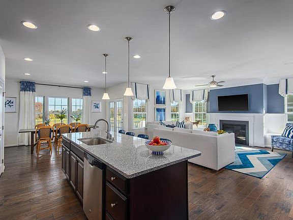 2nd image of 2109 Emanuel Ct #1
