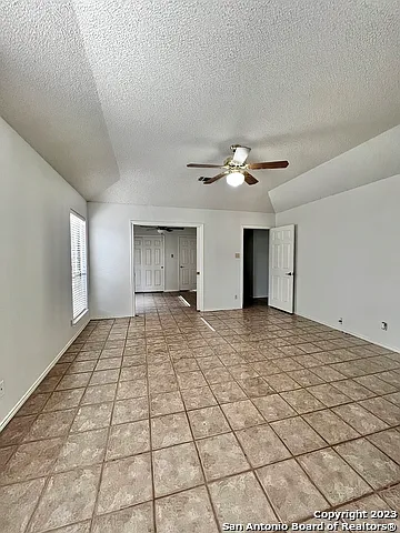 5758 Cedar Cv — Photo 15