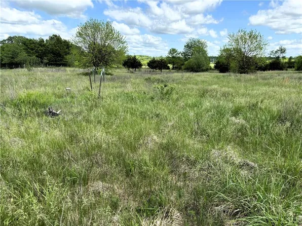177 NW 1871st Rd, Kingsville, MO 64061