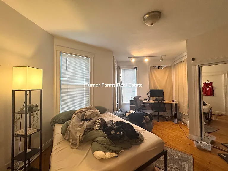 37 Hillside St #A — Photo 13