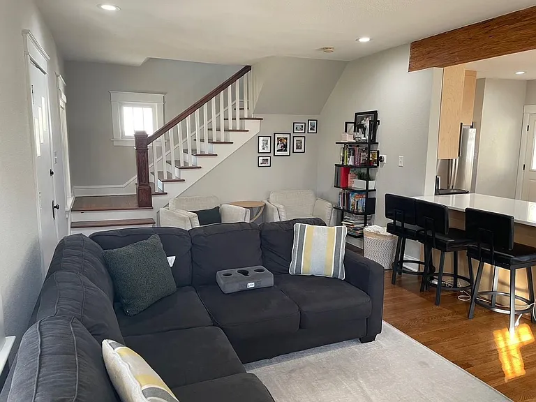 4825 Belinder Rd — Photo 5