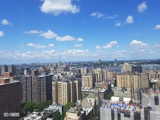 Rented by Citi Habitats | media 10