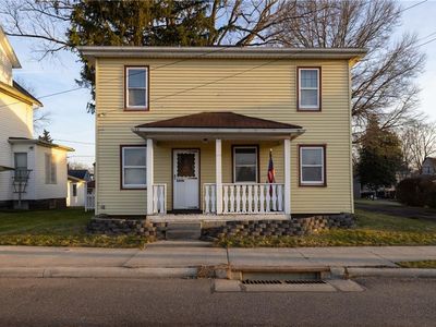 235 Cherry St E, Canal Fulton, OH, 44614