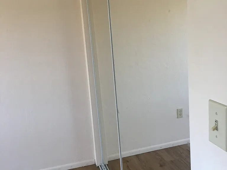 158 S Willow St #3 — Photo 11