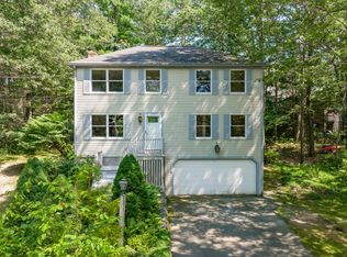 6 Manter St, Cape Elizabeth, ME 04107