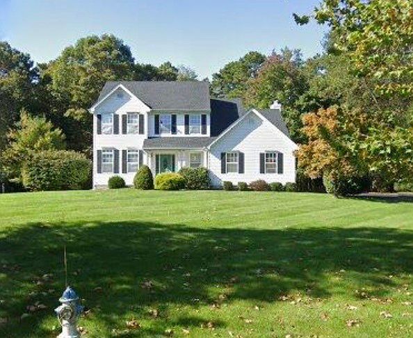 1st image of 16 Goldfinch Rd