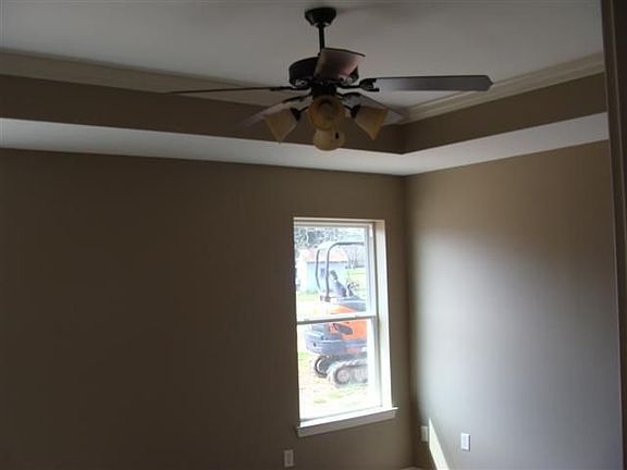 4th image of 2305 W Gay Ave