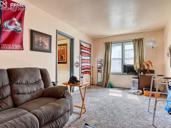 colorado-springs-colorado-13666419 picture