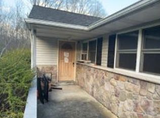 16 W Owassa Tpke, Frankford Twp., NJ 07860