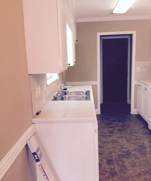 Gipson Ln — Photo 4