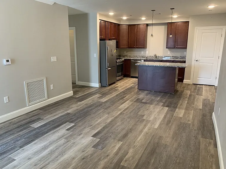 40 Ames Ave #202 — Photo 1