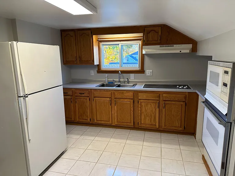 205 N Cherry St #3 — Photo 2