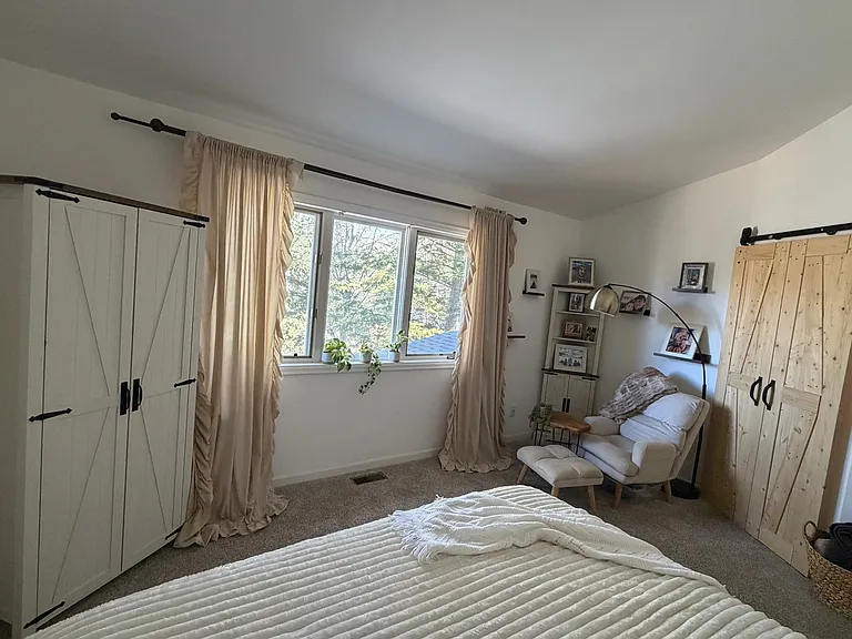 880 Homestead Dr — Photo 16