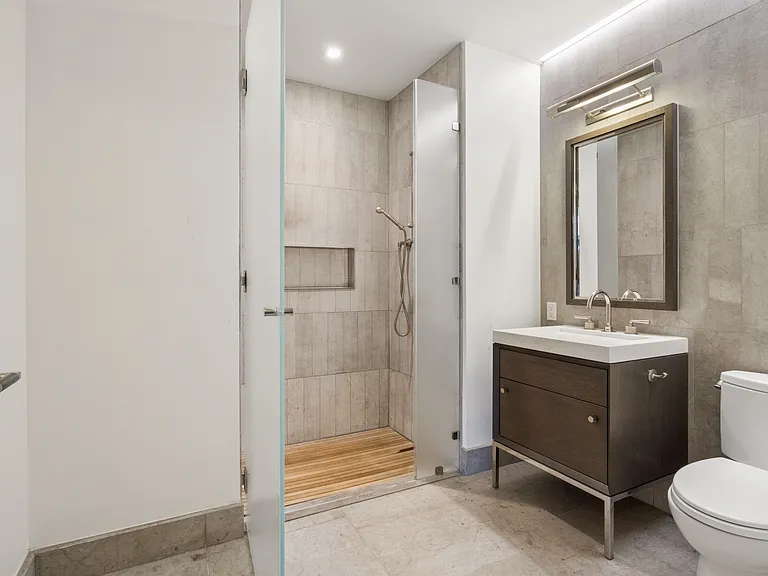 301 E 50th St #12A — Photo 9