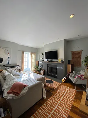 Rented by Douglas Elliman | media 5