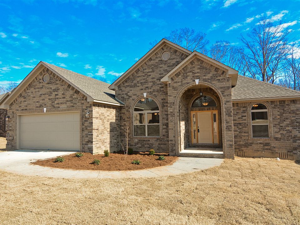 1st image of 2208 Airborn Dr
