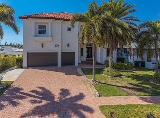 824 Island Way, Clearwater, FL 33767