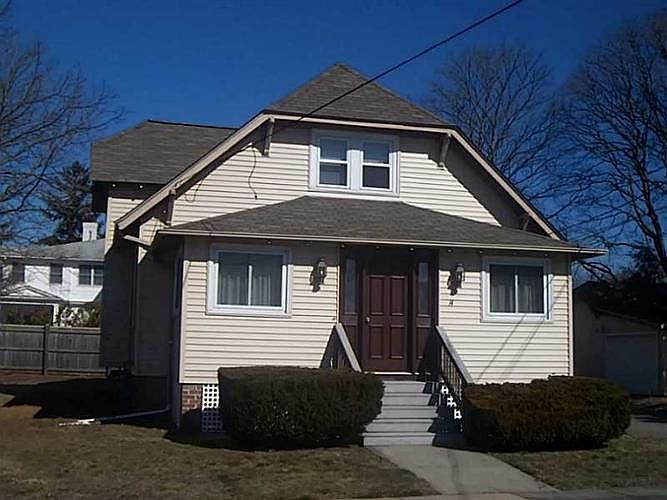 1st image of 14 Greenwich Blvd