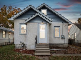 1993 4th St E, Saint Paul, MN 55119