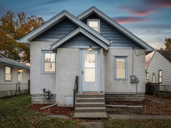 1993 4th St E, Saint Paul, MN 55119