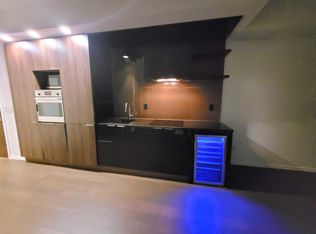 70 Temperance St #1017, Toronto, ON M5H0B1